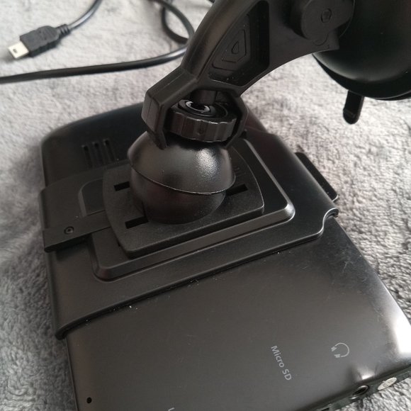 New Rand Mcnally Road Explorer 5 GPS - Picture 3 of 4